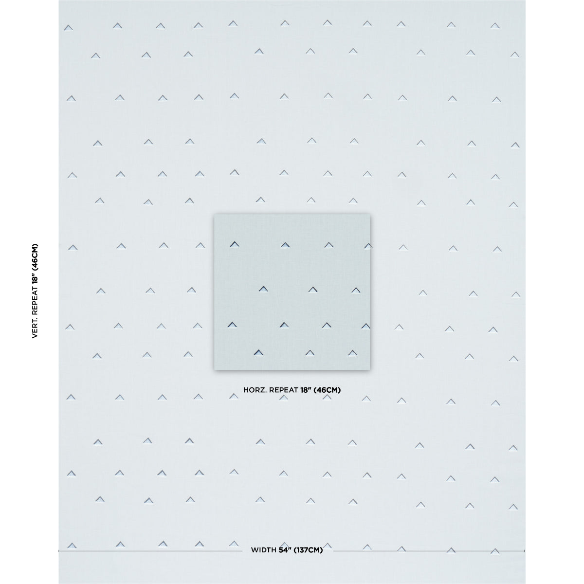 OVERLAPPING-TRIANGLES-HAND-PRINT-NAVY-AND-WHITE-ON-SKY-SCHUMACHER-74022 - Schumacher Tela