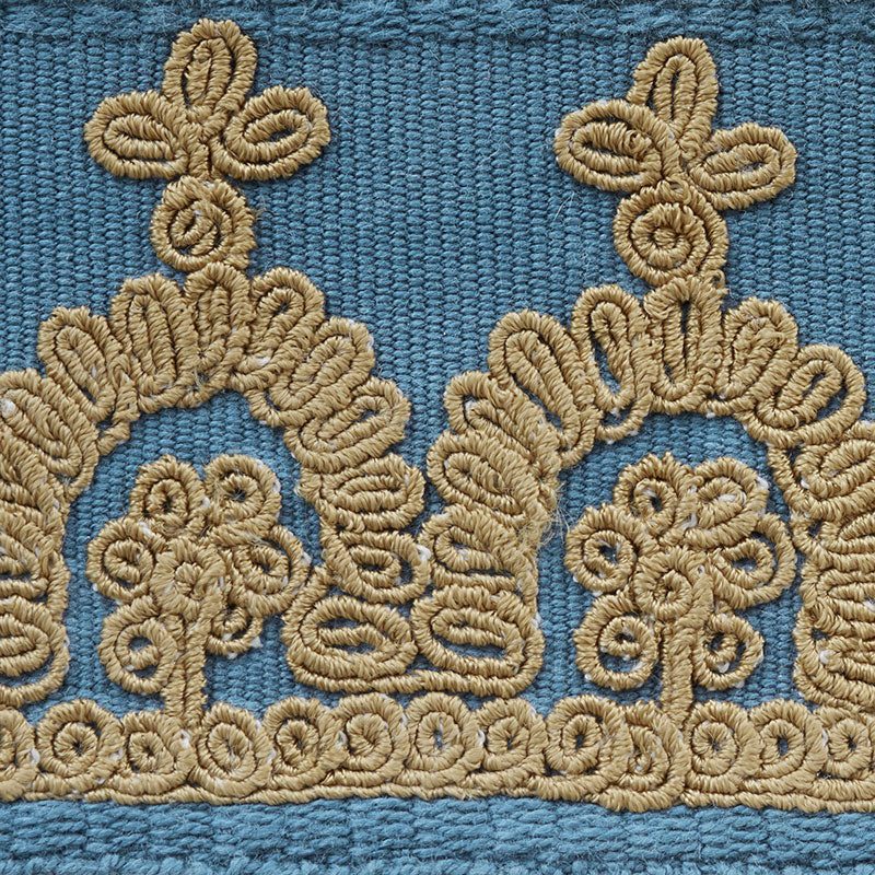 NOELIA-EMBROIDERED-TAPE-CADET-SCHUMACHER-74153 - Schumacher Recortar