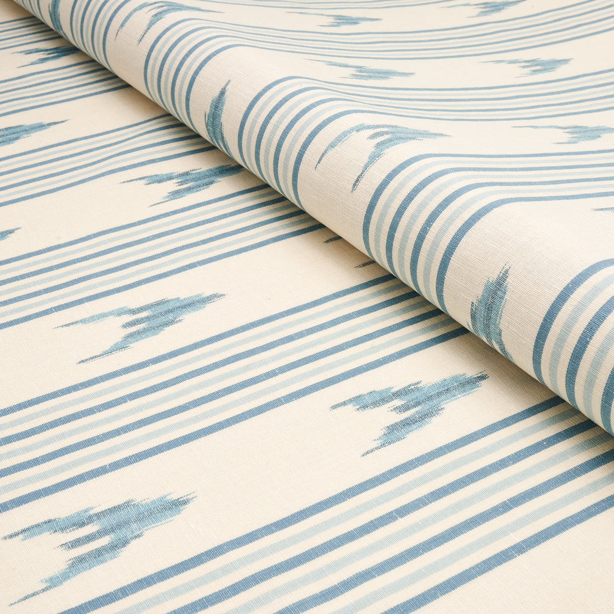 SANTA-BARBARA-IKAT-CHINA-BLUE-SCHUMACHER-74223 - Schumacher Fabric