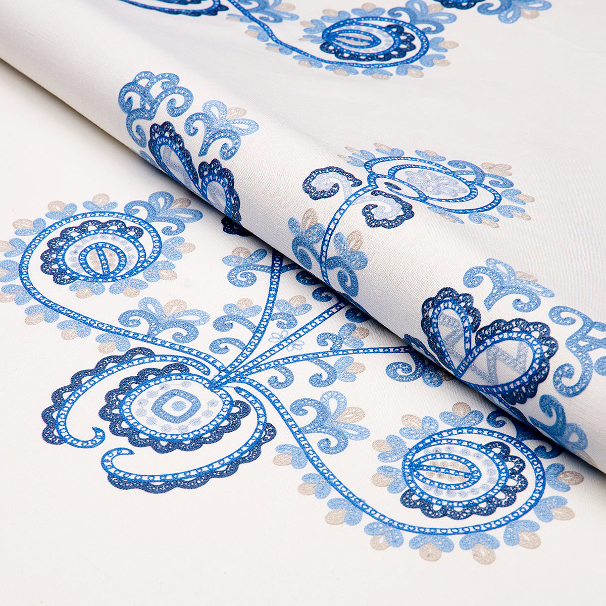 ESTRELLA-EMBROIDERY-PORCELAIN-SCHUMACHER-74454 - Schumacher Fabric