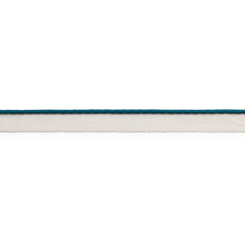 GUSTAVE-SILK-LIP-CORD-NARROW-PEACOCK-SCHUMACHER-74527 - Schumacher Recortar