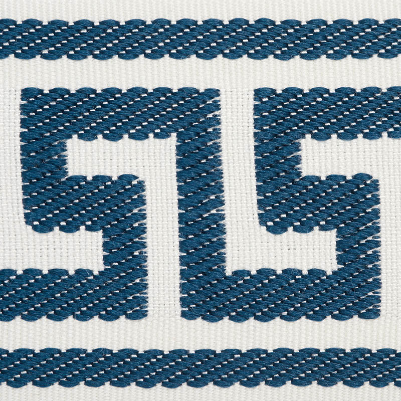 ETIENNE-SILK-GREEK-KEY-WIDE-NAVY-SCHUMACHER-74706 - Schumacher Trim