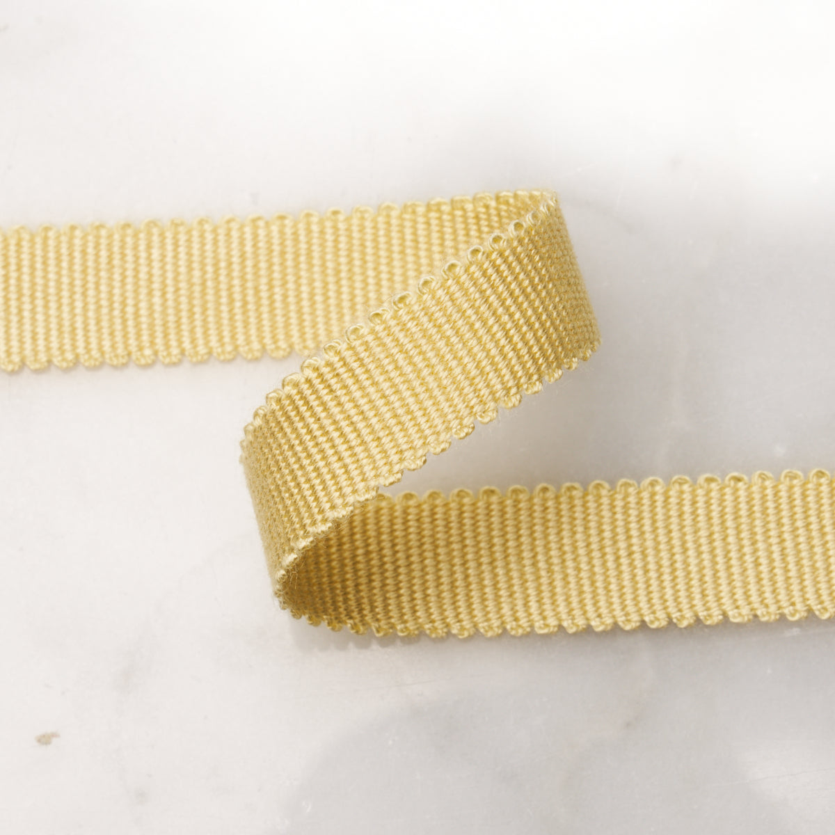 HARRY-COTTON-GIMP-TAPE-YELLOW-SCHUMACHER-74828 - Schumacher Trim