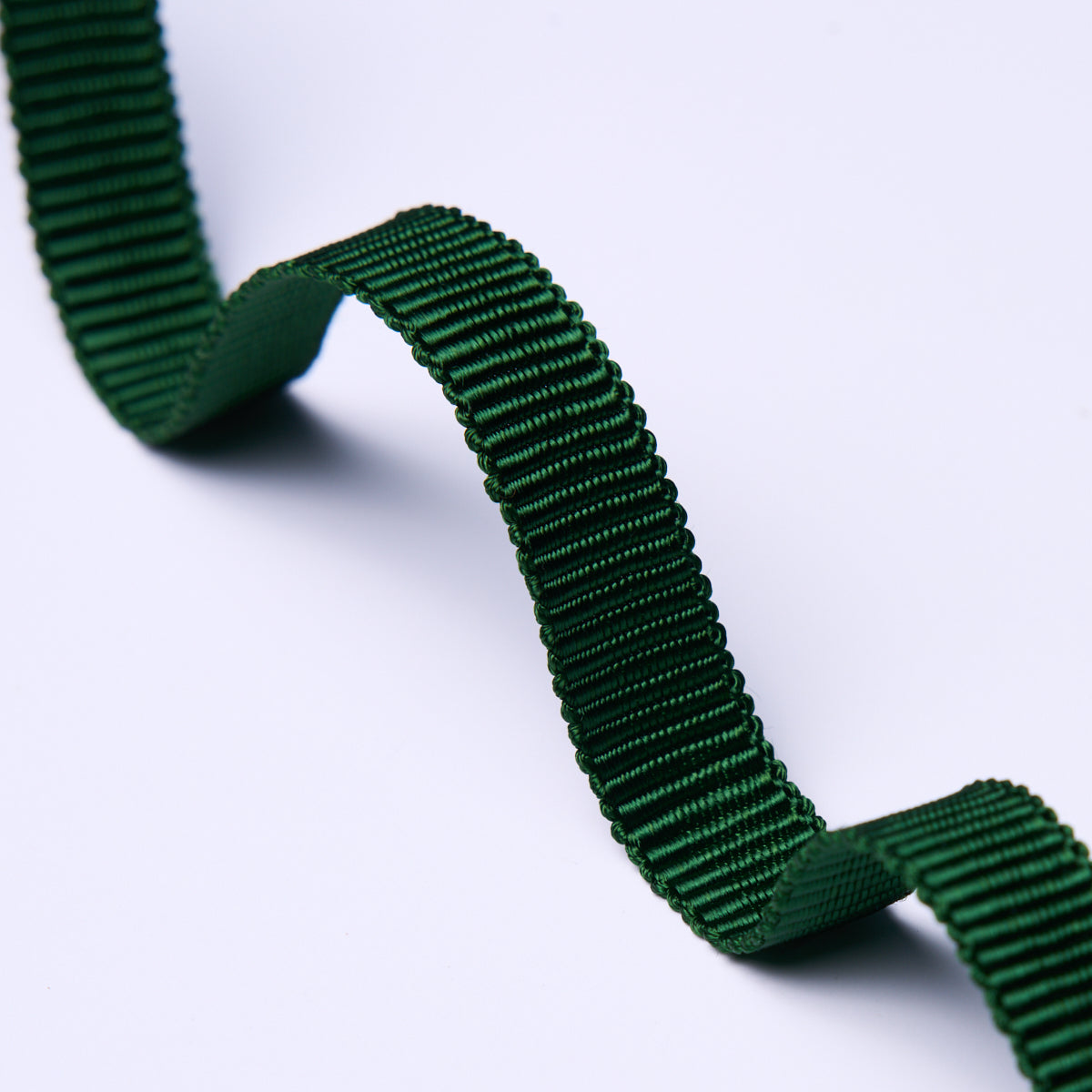 NARROW-FAILLE-TAPE-EMERALD-SCHUMACHER-74991 - Schumacher Recortar