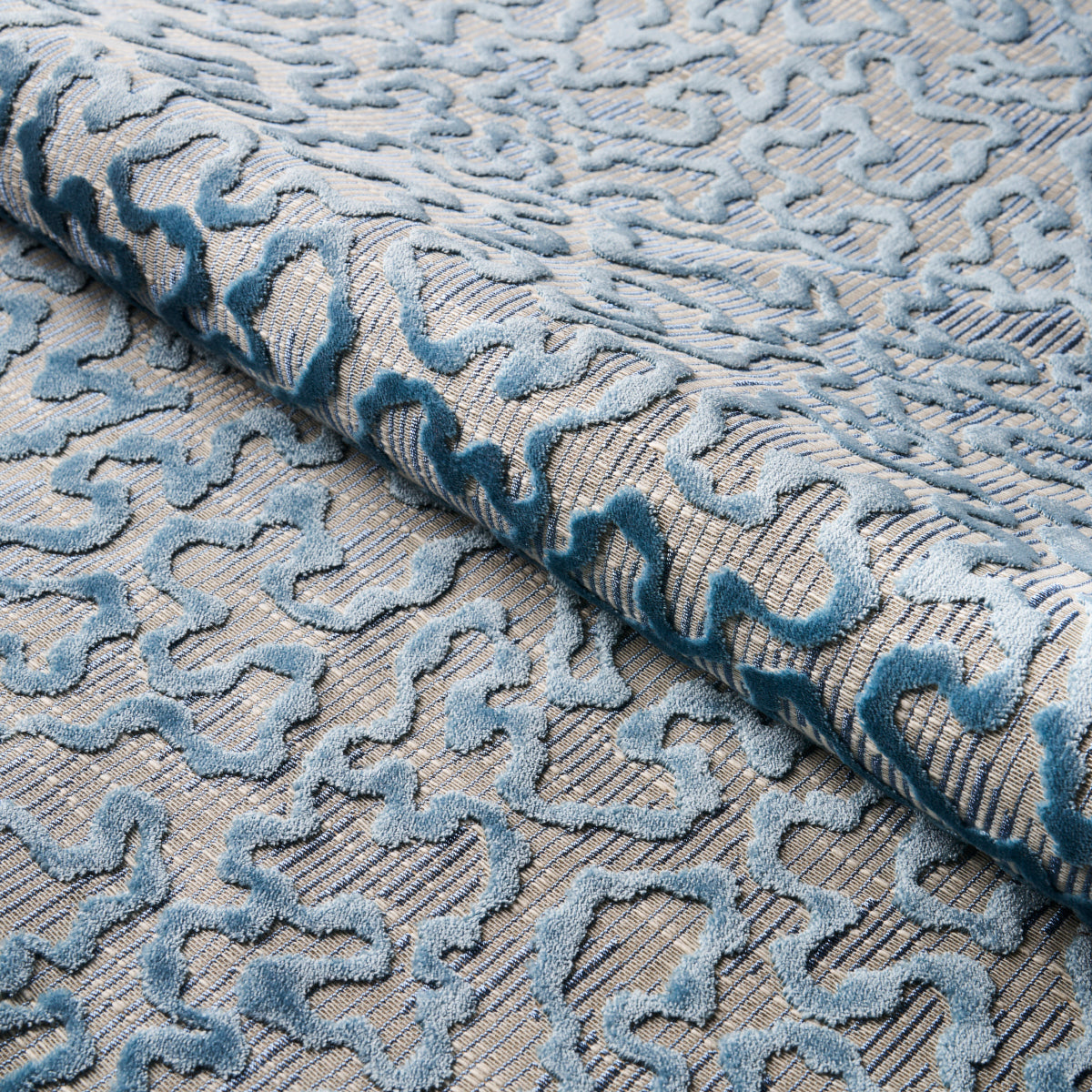 JANIS-VELVET-MOONSTONE-SCHUMACHER-75223 - Schumacher Fabric