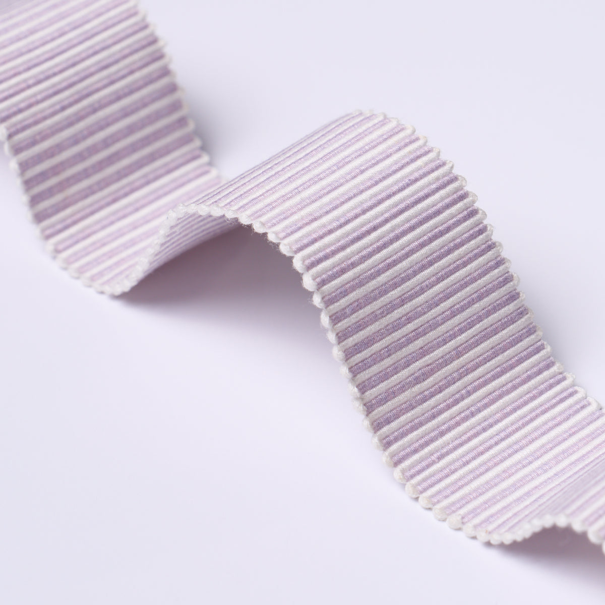 KNOX-TAPE-LAVENDER-SCHUMACHER-75589 - Schumacher Recortar