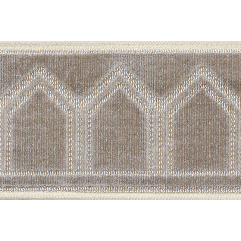 VIZIER-VELVET-TAPE-MOONSTONE-SCHUMACHER-75732 - Schumacher Recortar