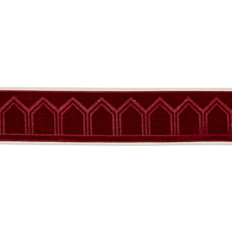 VIZIER-VELVET-TAPE-RUBY-SCHUMACHER-75735 - Schumacher Recortar