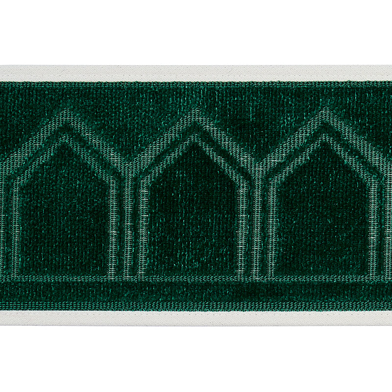 VIZIER-VELVET-TAPE-EMERALD-SCHUMACHER-75737 - Schumacher Recortar