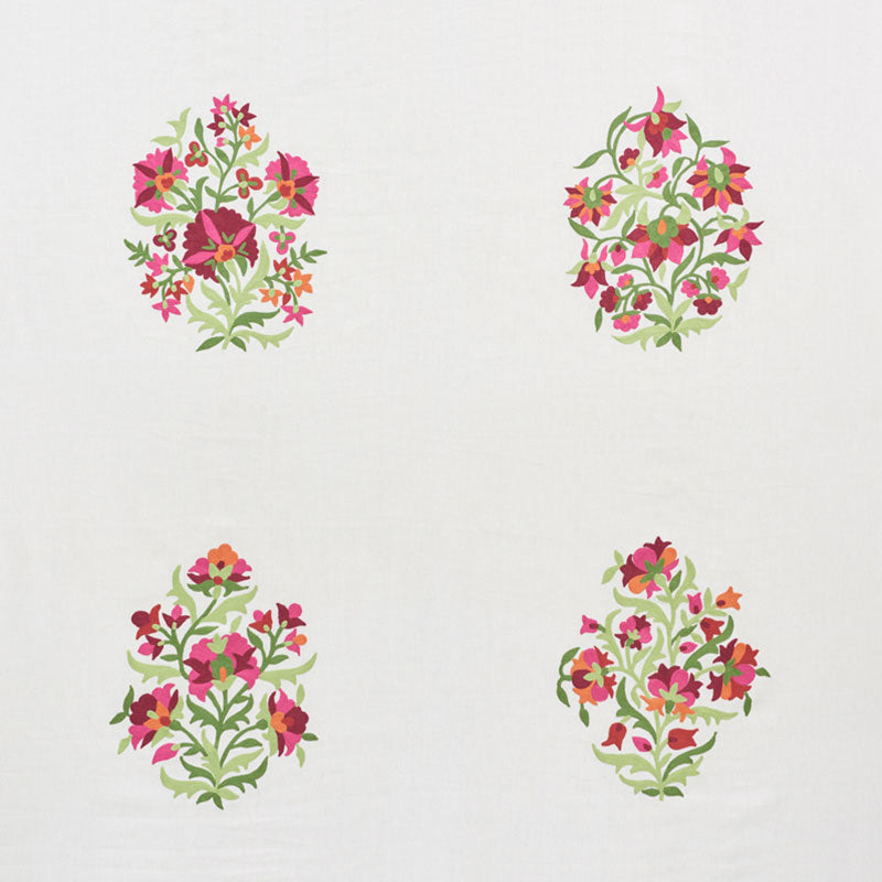 ANTALYA-MEDALLION-EMBROIDERY-GARNET-SCHUMACHER-75741