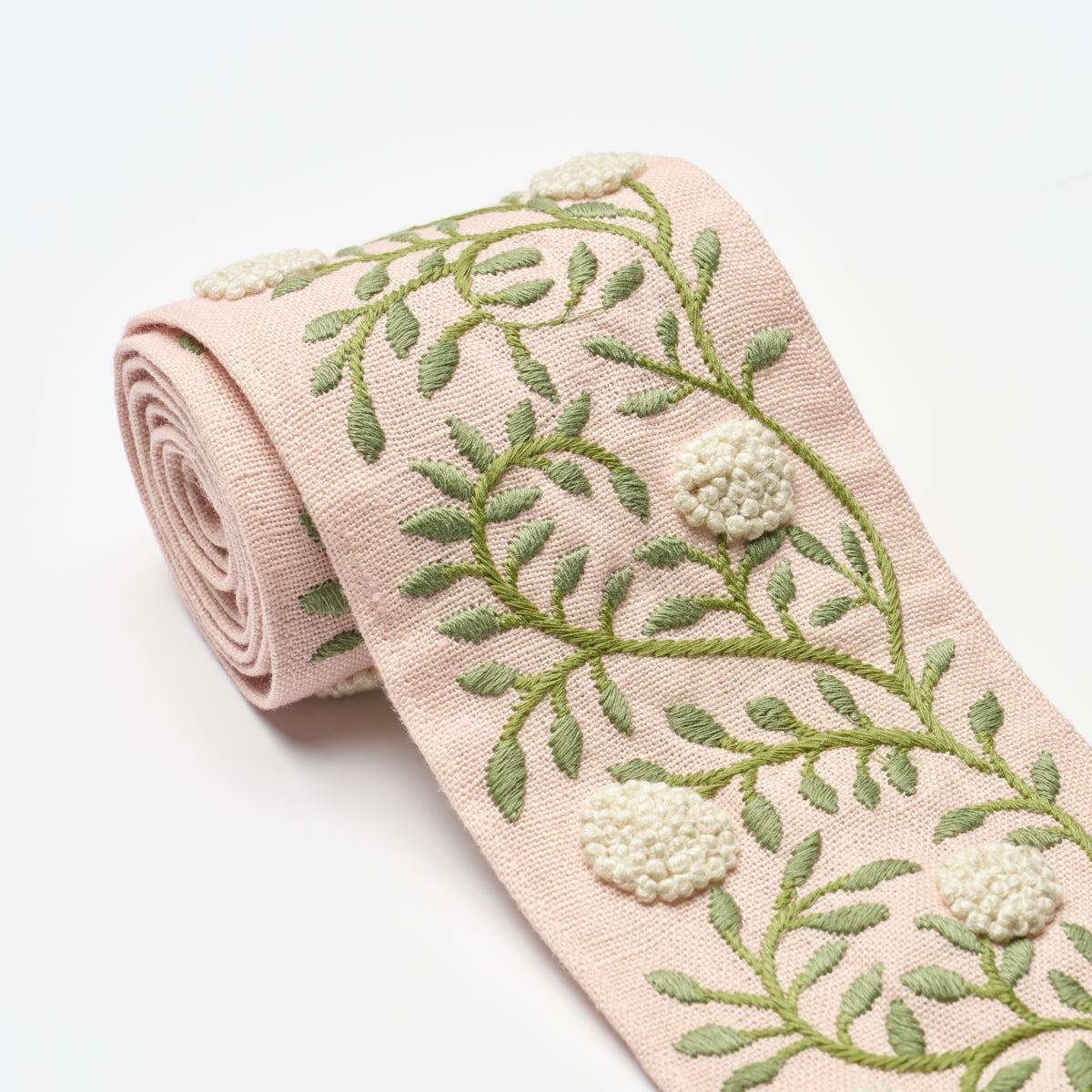 ASHOKA-TAPE-LEAF-BLUSH-SCHUMACHER-76296 - Schumacher Trim