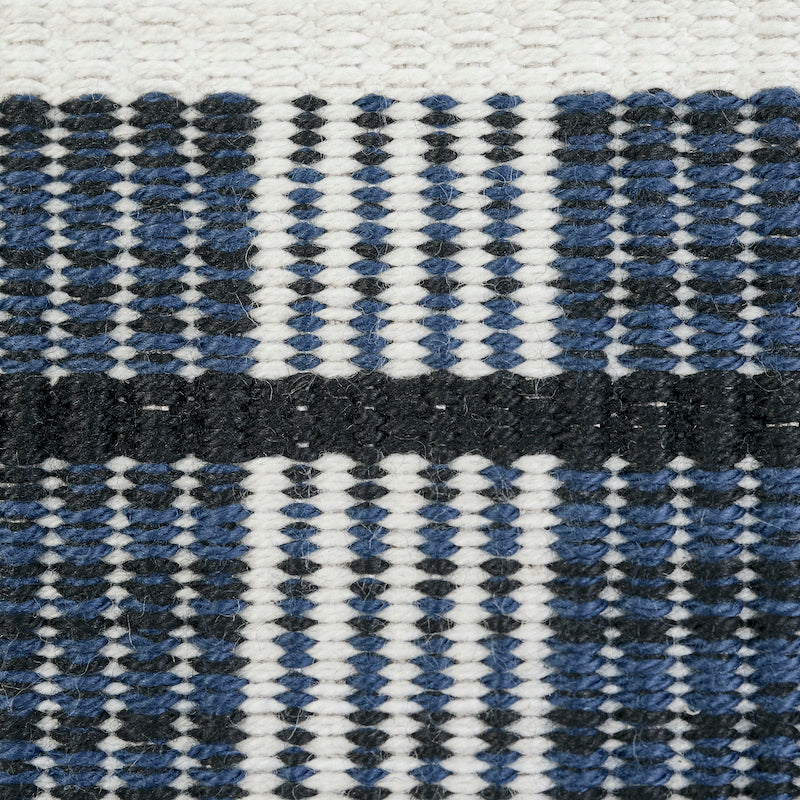 CALCADA-TAPE-MEDIUM-MIDNIGHT-SCHUMACHER-79202 - Schumacher Trim