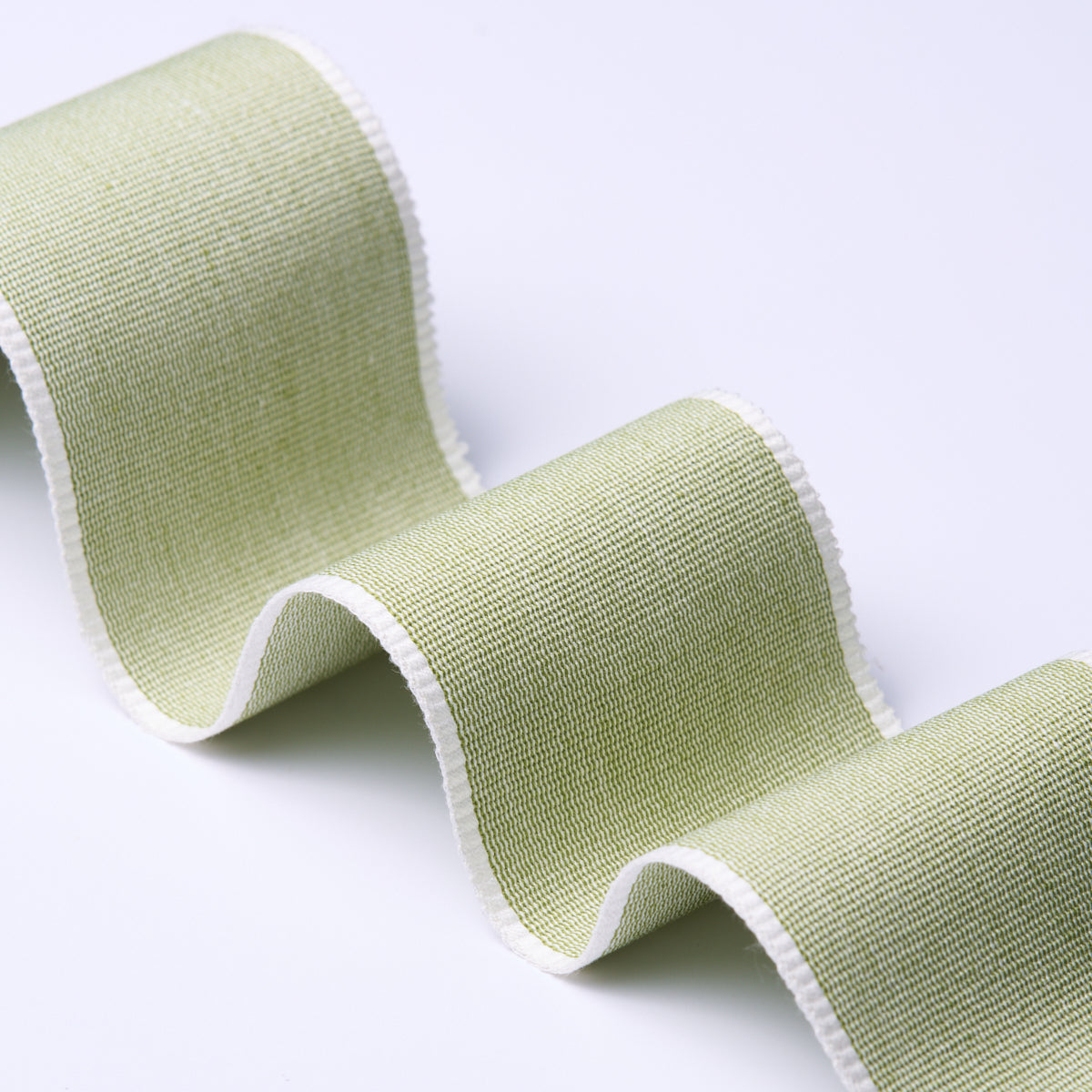 SANDPIPER-TAPE-WIDE-GREEN-SCHUMACHER-79384 - Schumacher Recortar