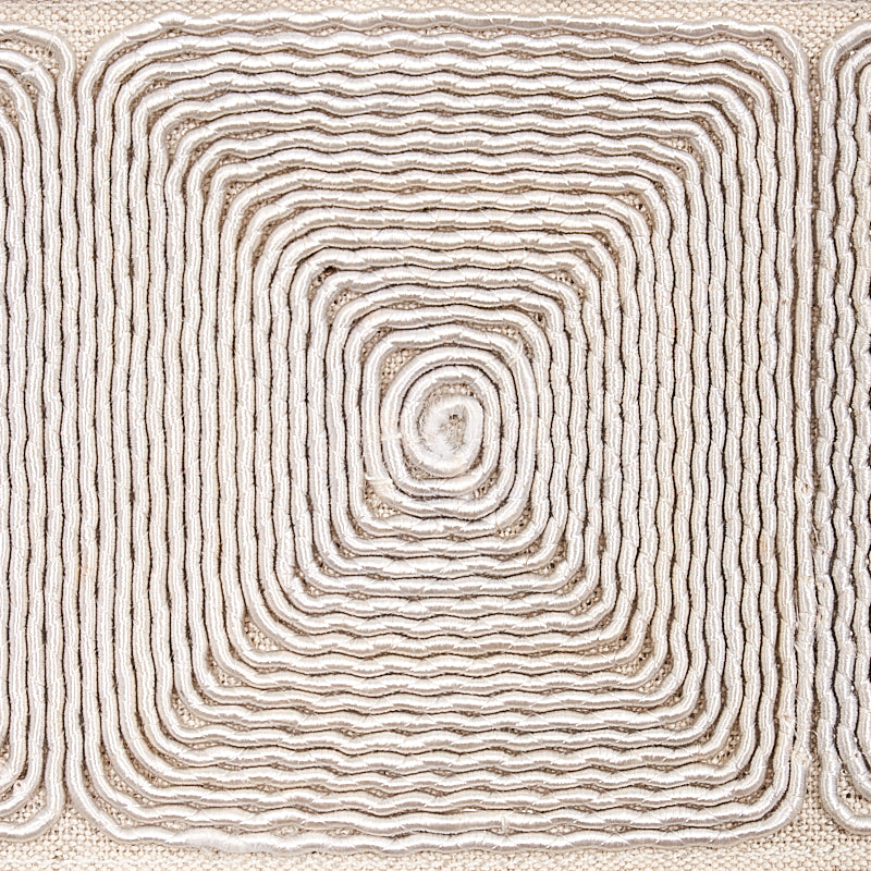 NAUTILINA-EMBROIDERED-TAPE-NATURAL-SCHUMACHER-79890