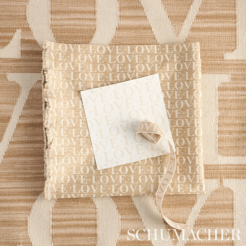 A-LOVE-SUPREME-TAPE-NEUTRAL-SCHUMACHER-80050 - Schumacher Recortar