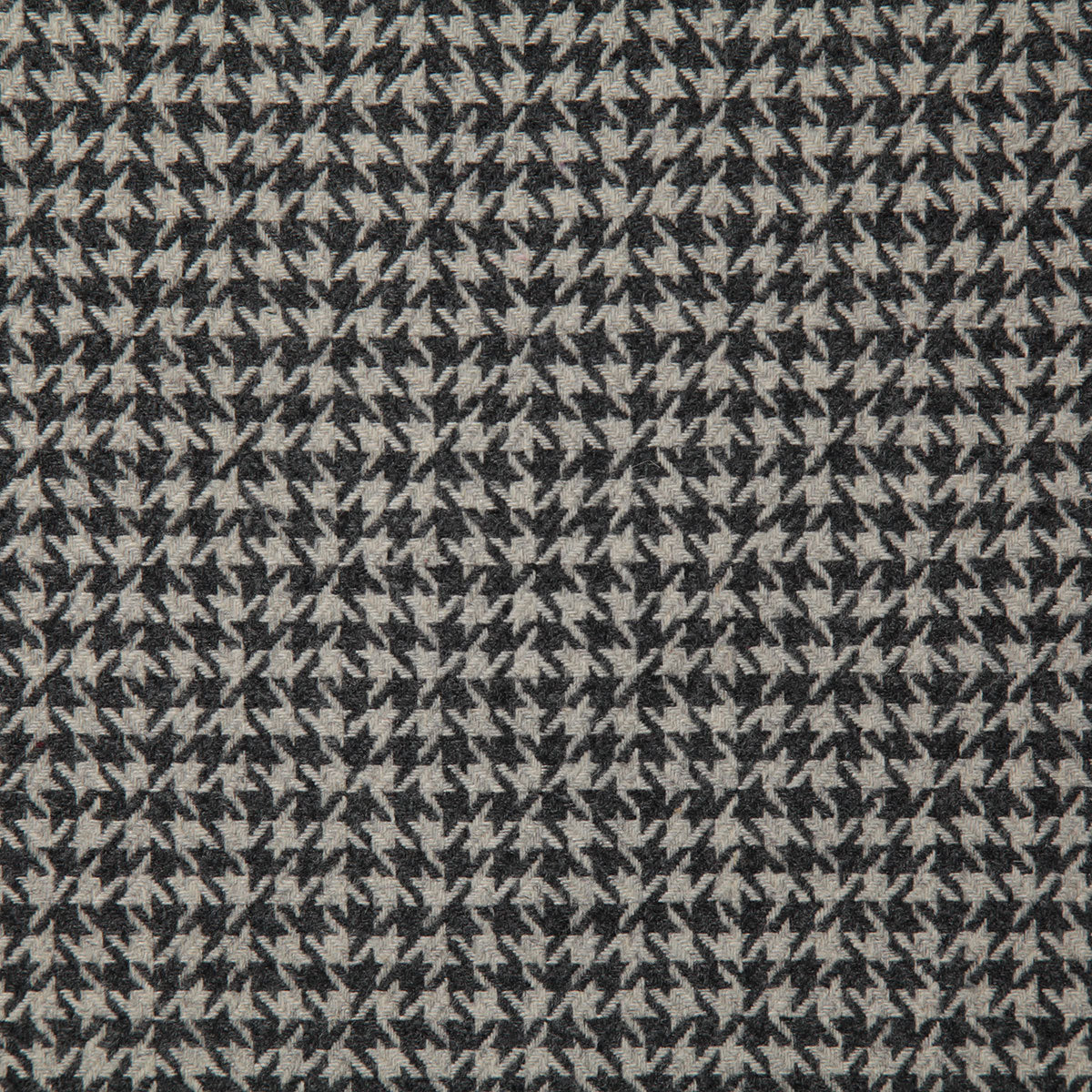 8007-connor-charcoal-pindler