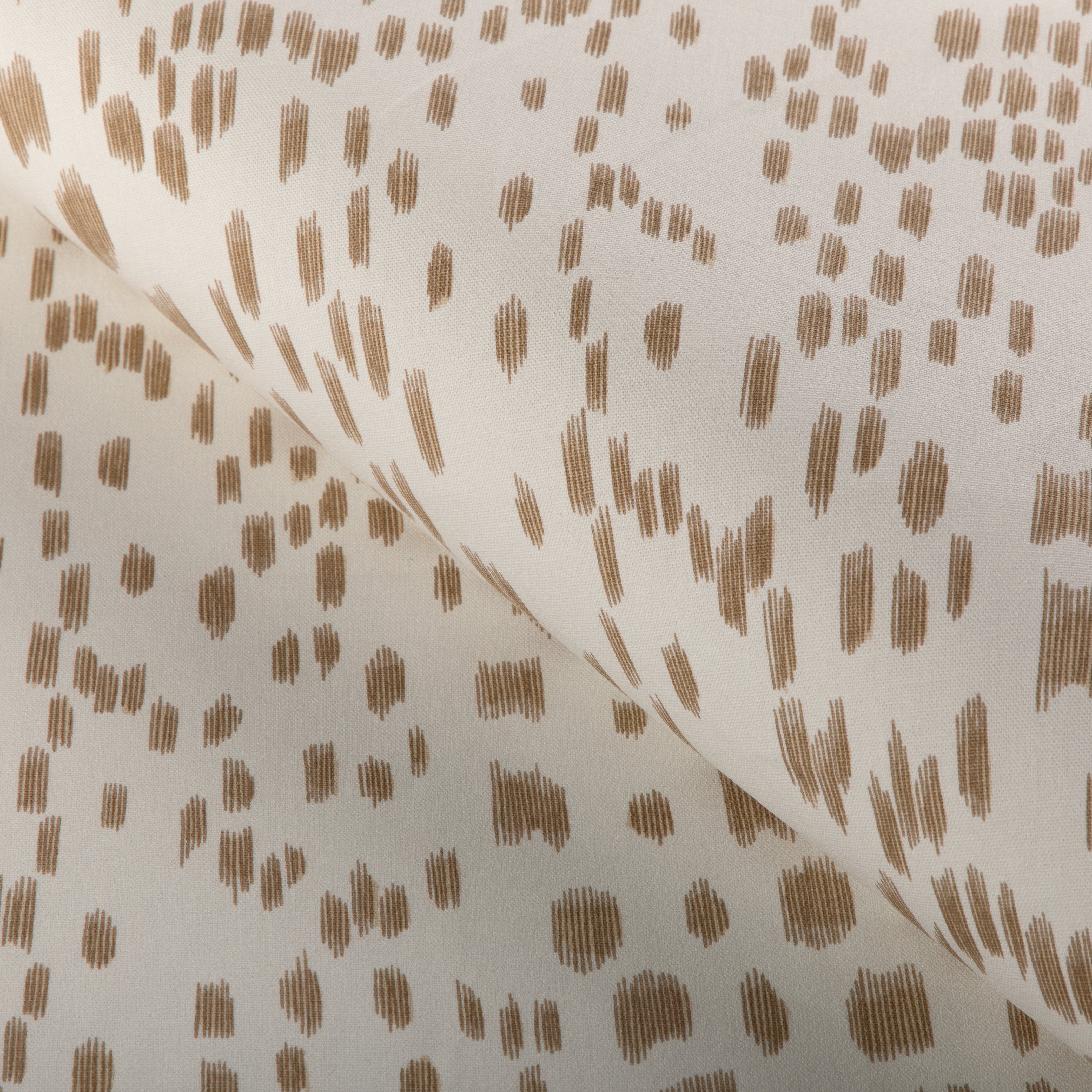 Les Touches - Sand - Brunschwig & Fils Fabric