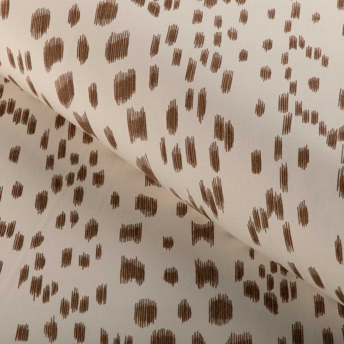 Les Touches - Tan - BRUNSCHWIG & FILS Tela