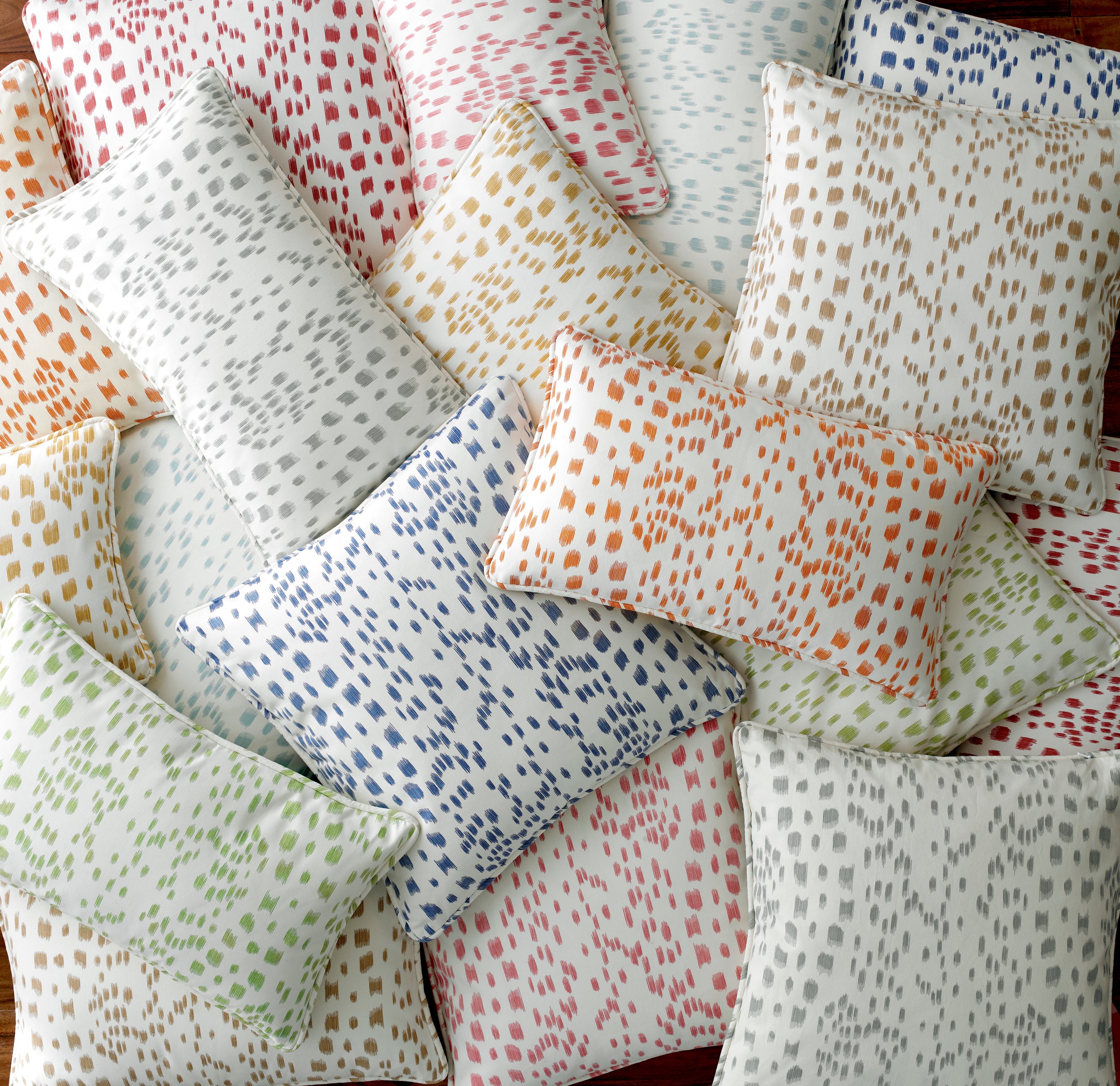 Les Touches - Bordeaux - Brunschwig & Fils Fabric