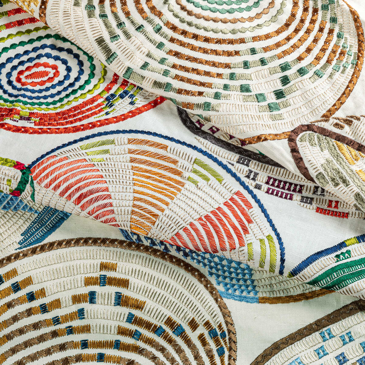 Bendi Emb - Multi - BRUNSCHWIG & FILS Fabric