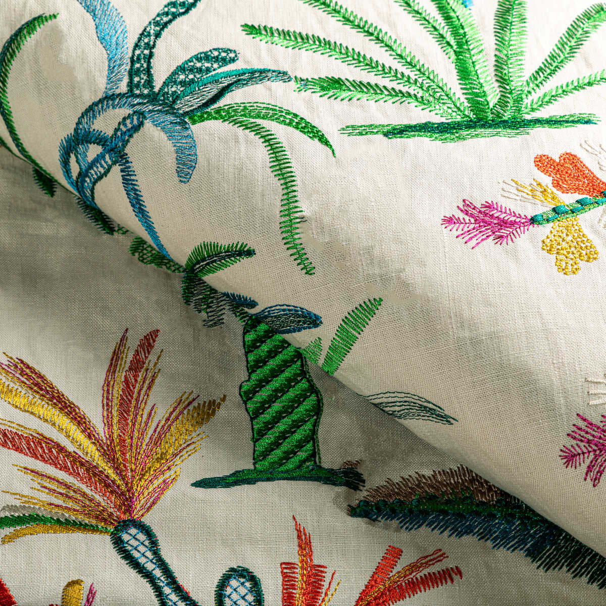 Martil Emb - Jewel - BRUNSCHWIG & FILS Fabric