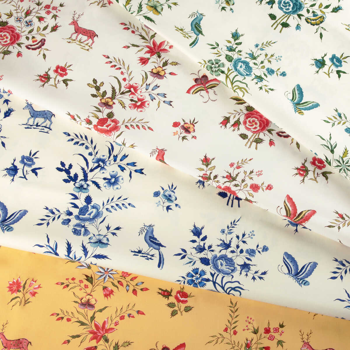 Aurel Print - Red/Green - BRUNSCHWIG & FILS Fabric