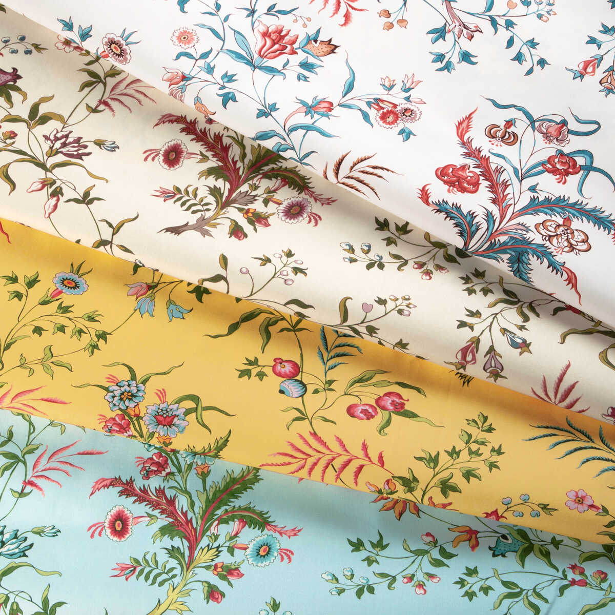 Chancay Print - Sky/Leaf - BRUNSCHWIG & FILS Fabric