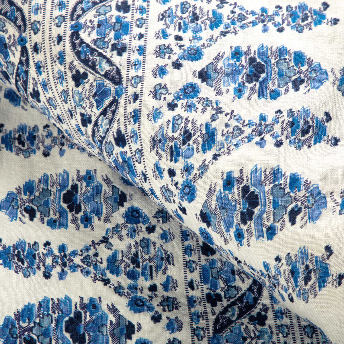 Visan Print - Navy/Sky - BRUNSCHWIG & FILS Fabric