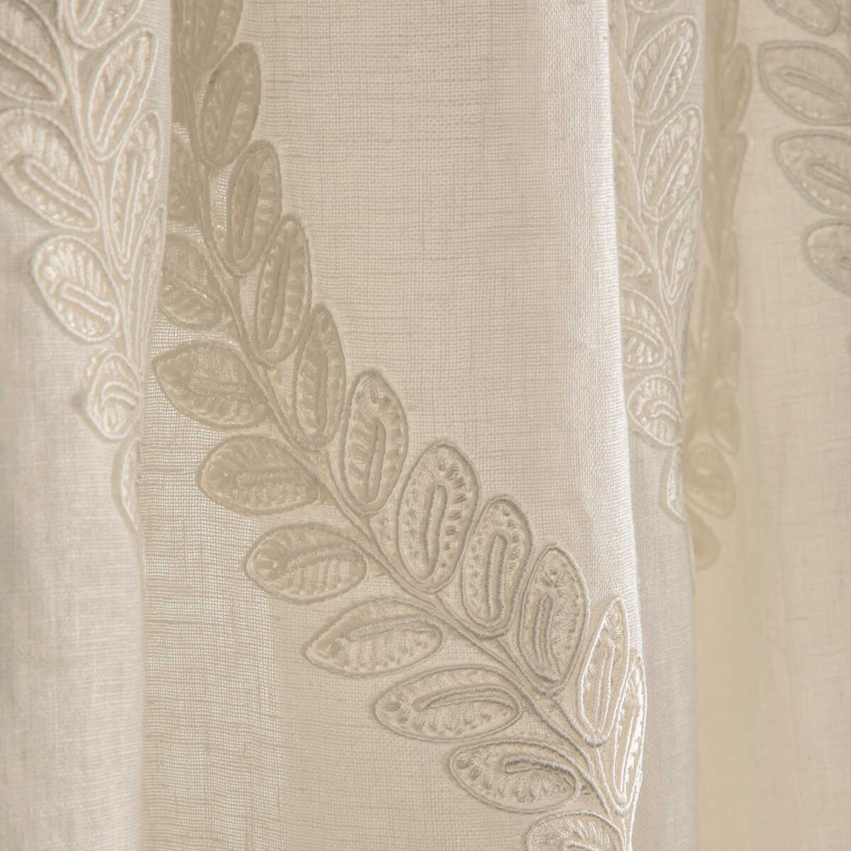 Camus Sheer - Ivory - BRUNSCHWIG & FILS Fabric