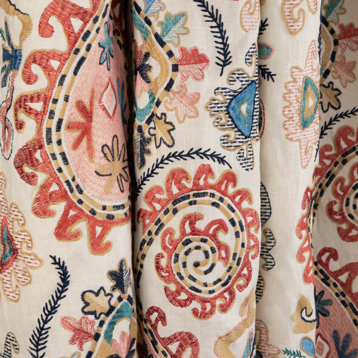 Lavali Emb - Coral/Sky - Brunschwig & Fils Fabric