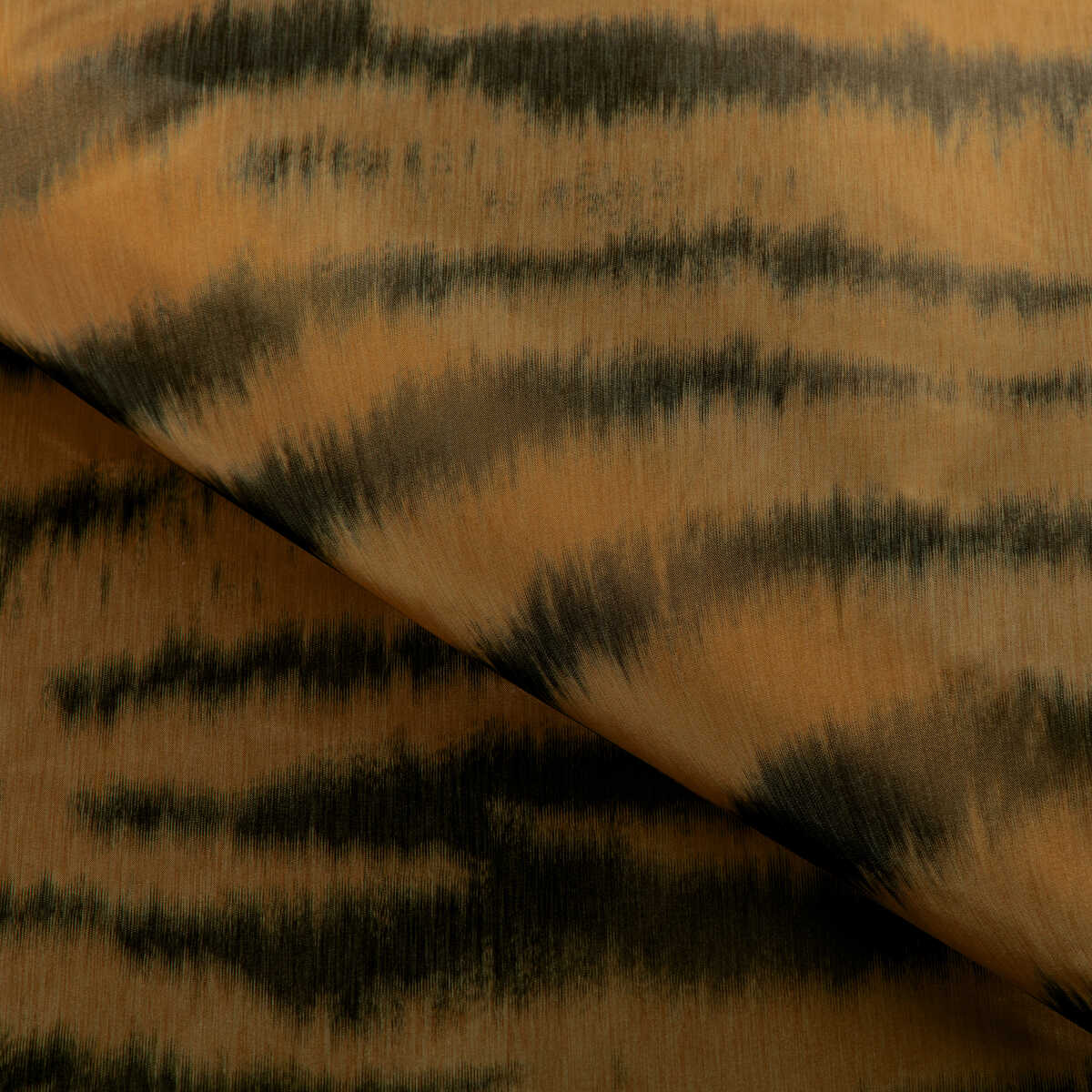 Tigre Warp Print - Gold - BRUNSCHWIG & FILS Fabric