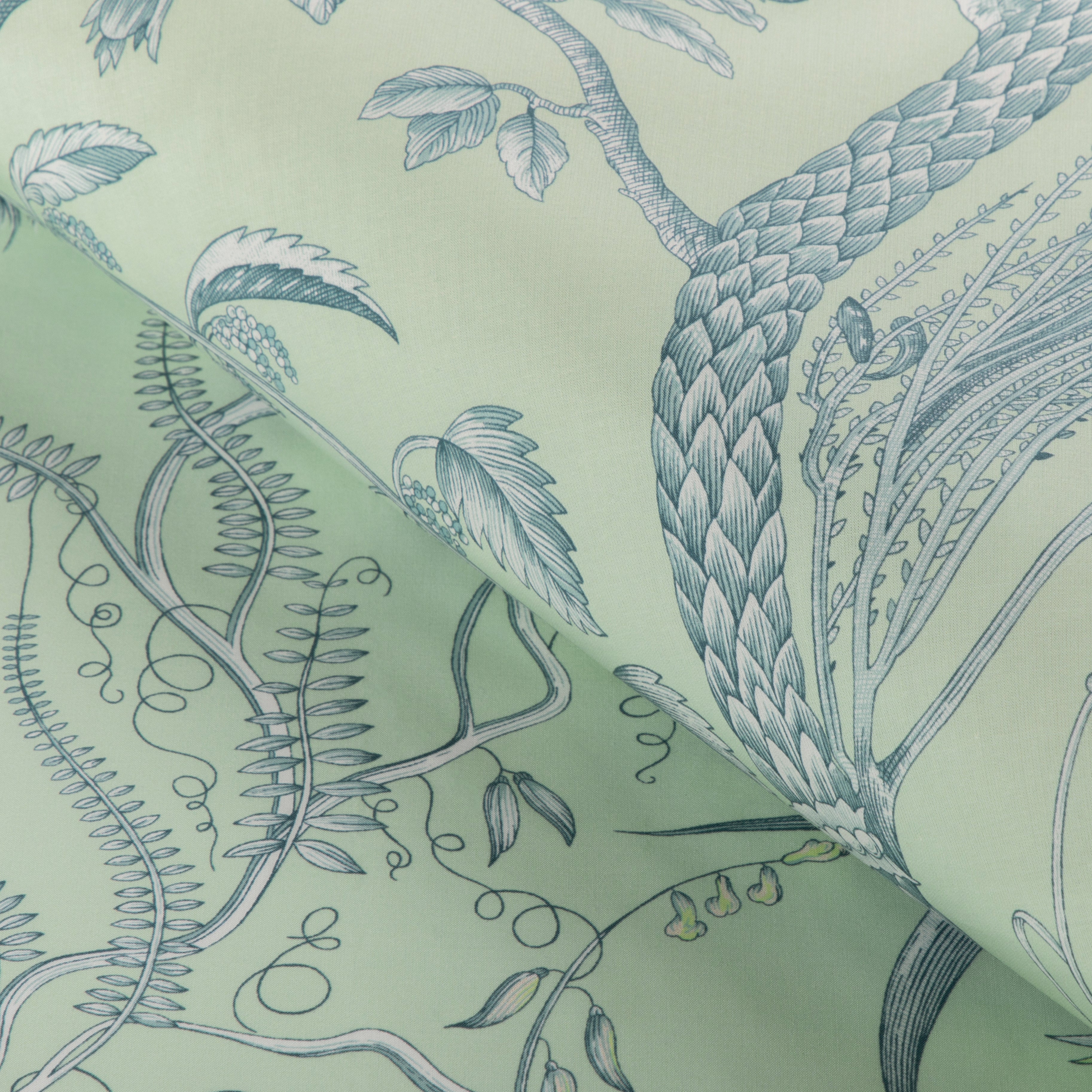Bird And Thistle Ii - Mint - Brunschwig & Fils Fabric