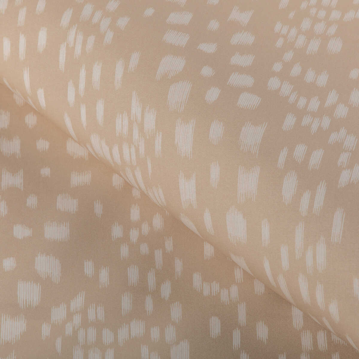 Les Touches Reverse - Sand - BRUNSCHWIG & FILS Fabric