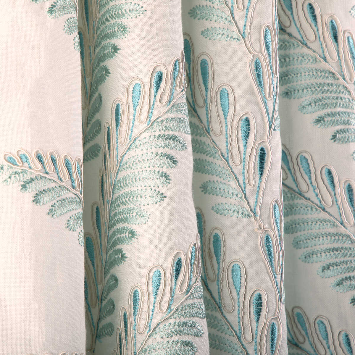 Fougere Emb - Aqua - BRUNSCHWIG & FILS Fabric