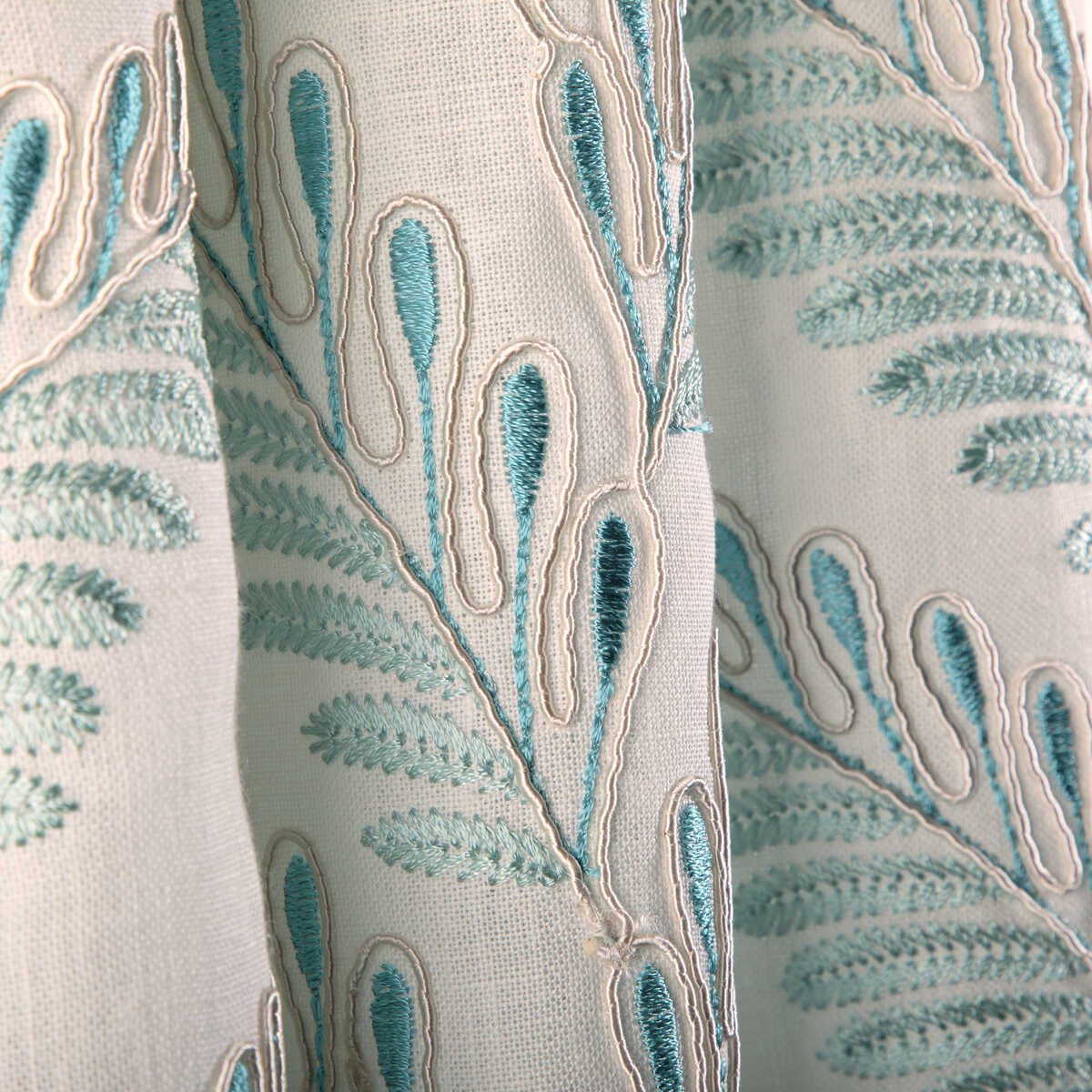 Fougere Emb - Aqua - BRUNSCHWIG & FILS Fabric