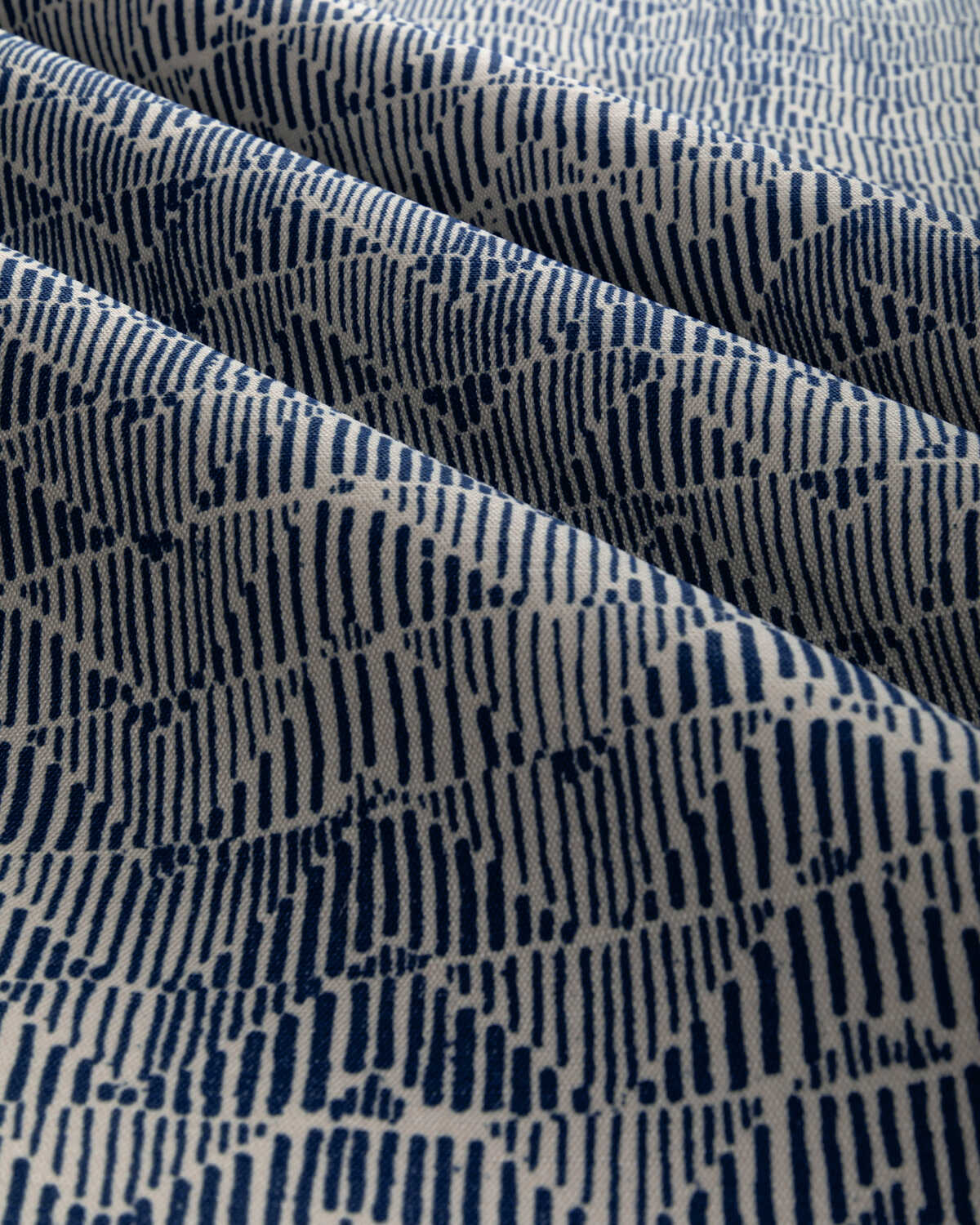 Les Cigales Print - Indigo - BRUNSCHWIG & FILS Tela