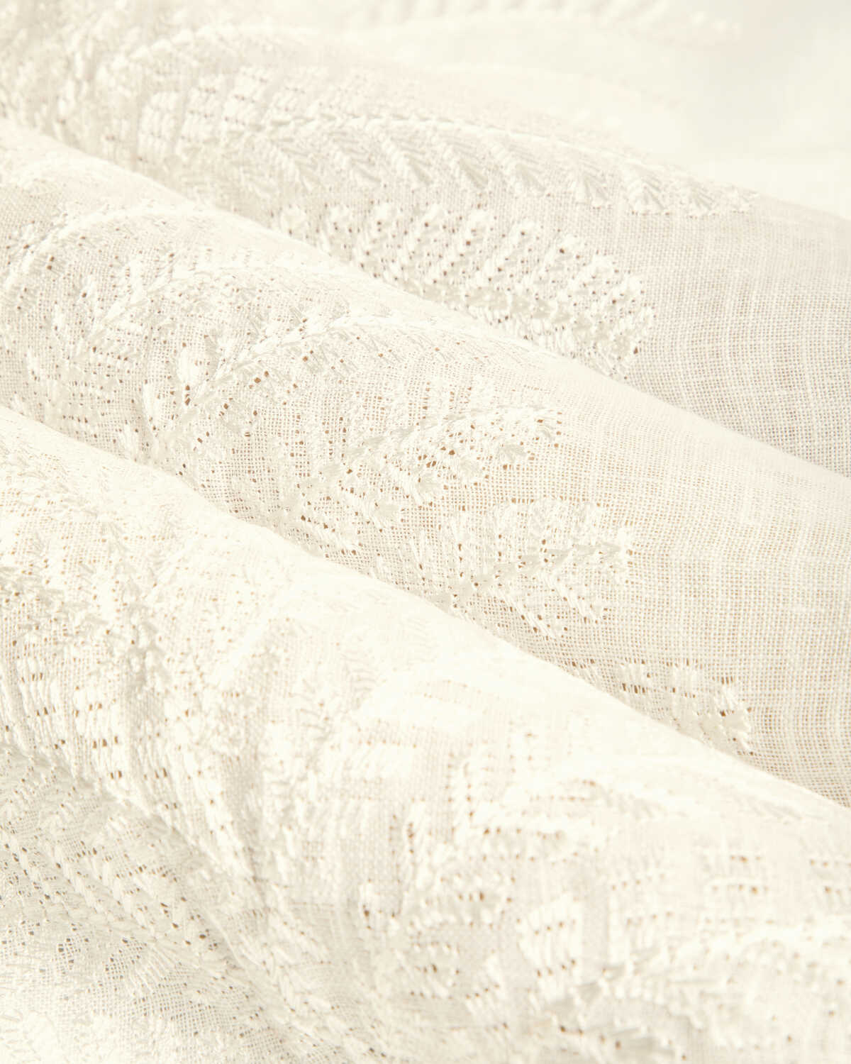Rowan Sheer - Ivory - BRUNSCHWIG & FILS Tela