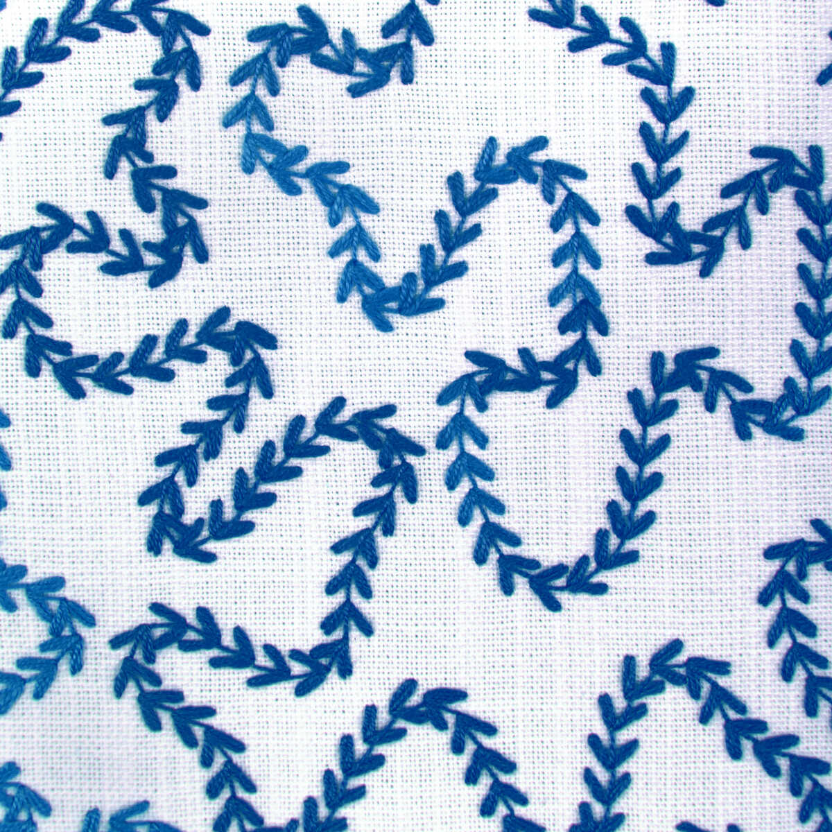 Bramble Emb - Blue - BRUNSCHWIG & FILS Tela
