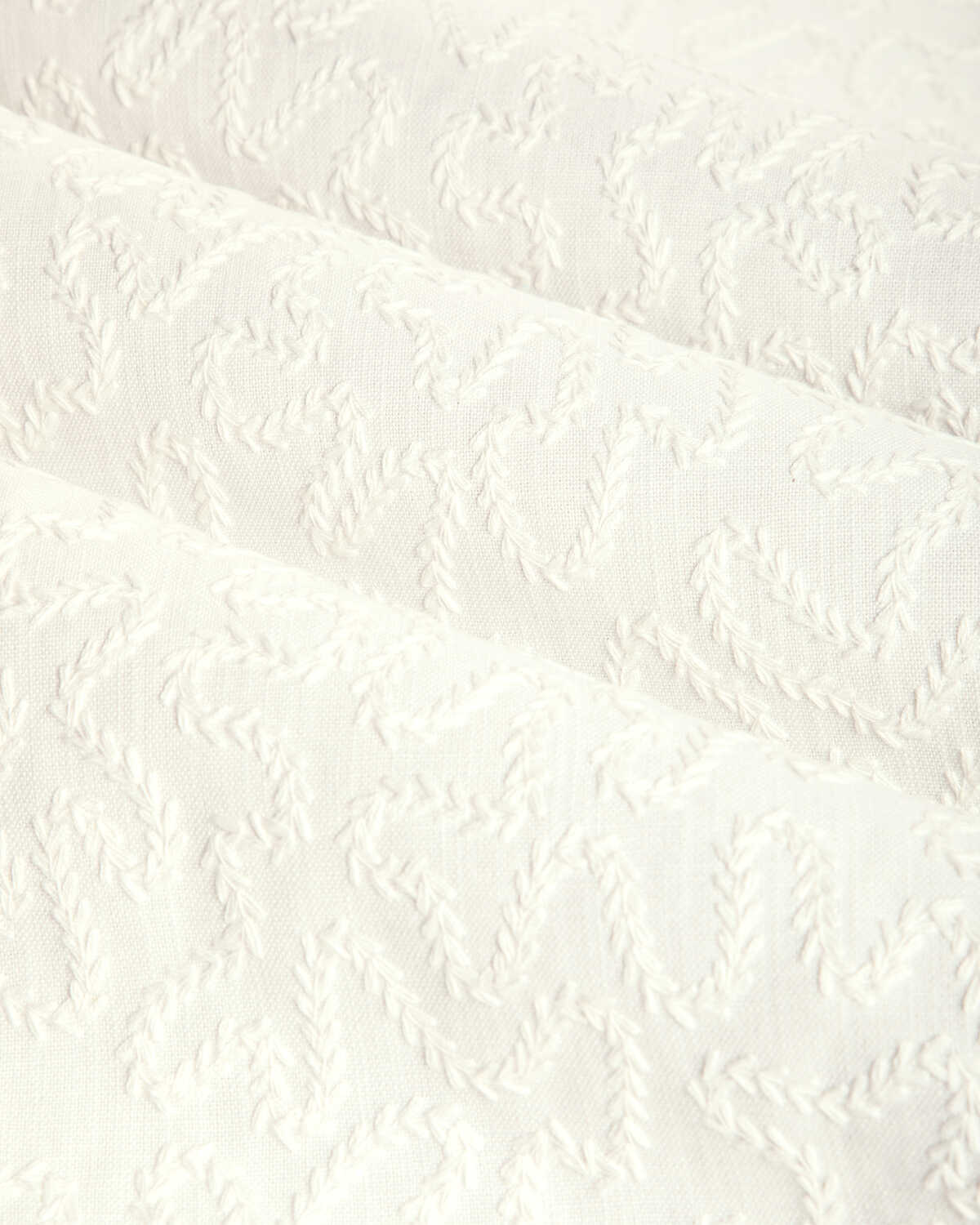 Bramble Emb - Ivory - BRUNSCHWIG & FILS Tela