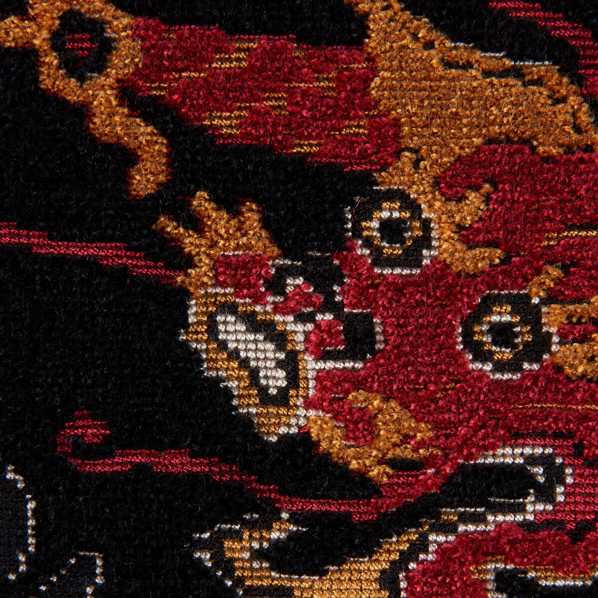 Le Dragon Velvet - Noir - BRUNSCHWIG & FILS Fabric