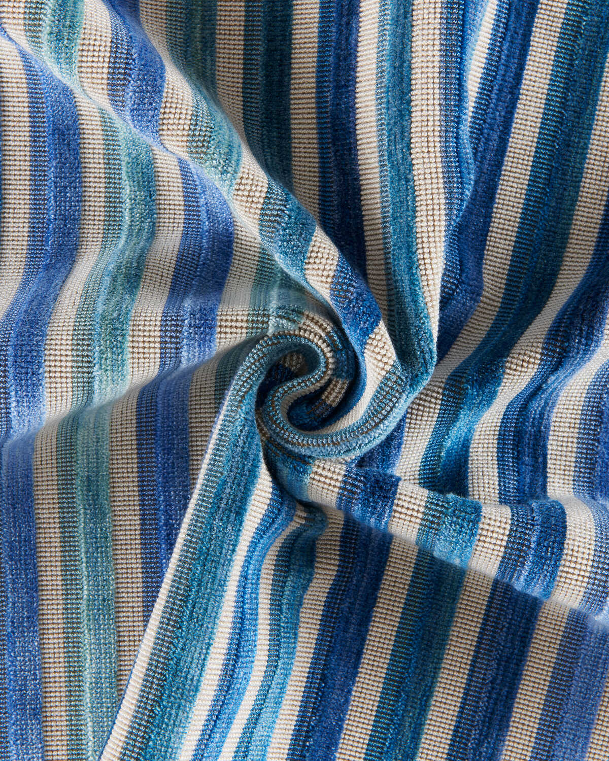 Lien Velvet - Blue - BRUNSCHWIG & FILS Tela
