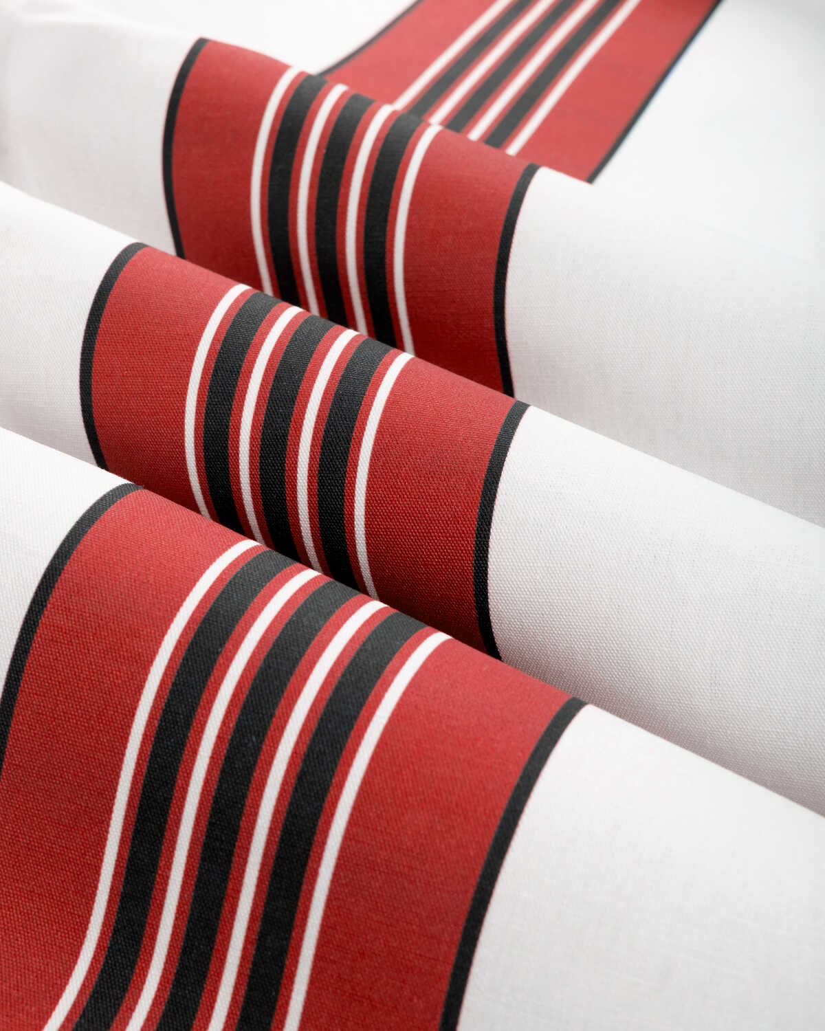 Rayure Marcellin - Rouge - BRUNSCHWIG & FILS Fabric