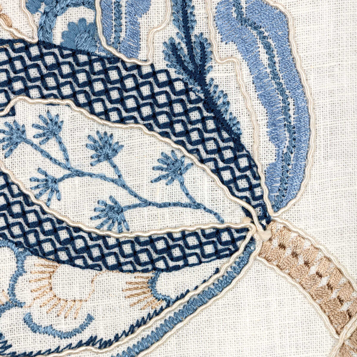 Sierre Emb - Blue - BRUNSCHWIG & FILS Tela