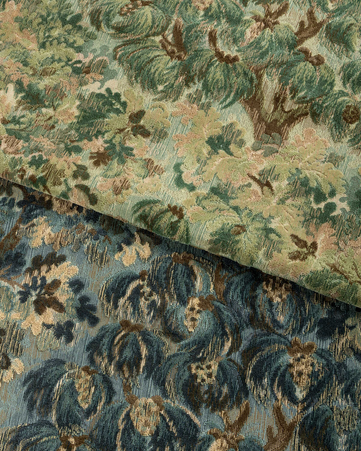 Ming Velvet - Blue - BRUNSCHWIG & FILS Fabric