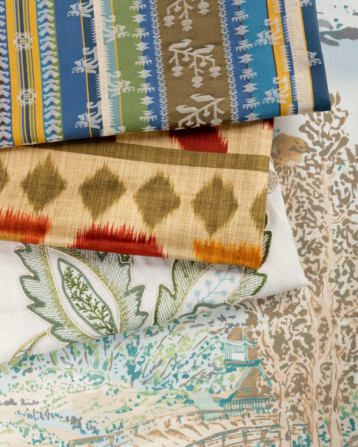 Uzbek Velvet - Green/Red - BRUNSCHWIG & FILS Fabric