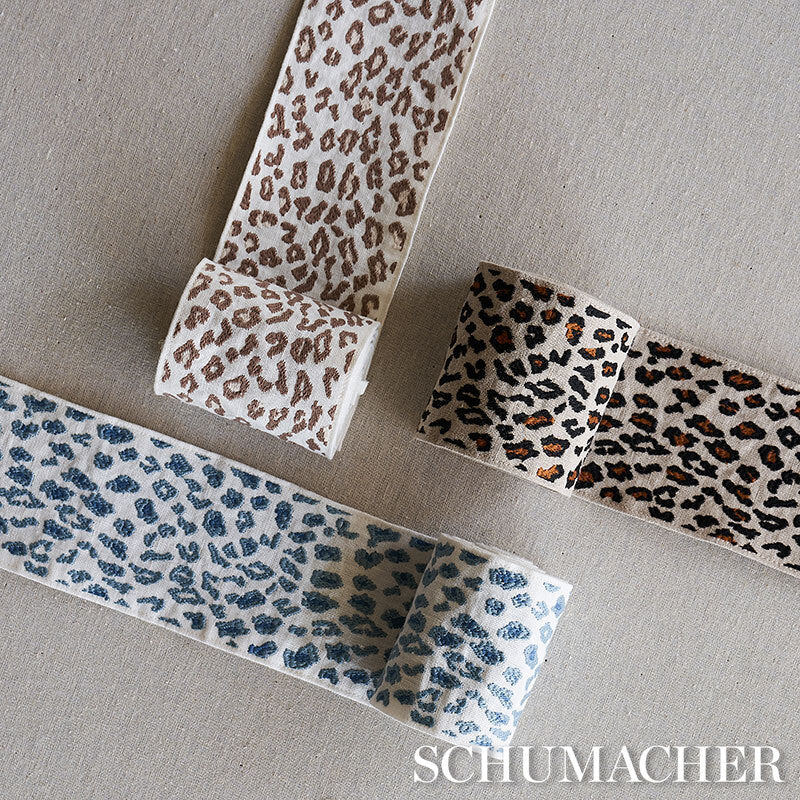 SAFARI-TRIM-MINERAL-SKY-SCHUMACHER-80572 - Schumacher Trim