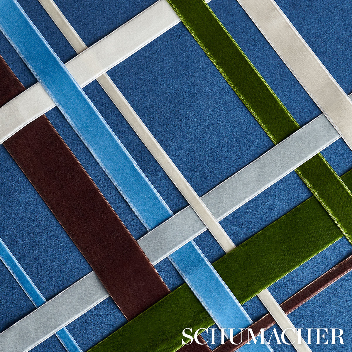 VELVET-TAPE-NARROW-DOVE-SCHUMACHER-80921 - Schumacher Recortar