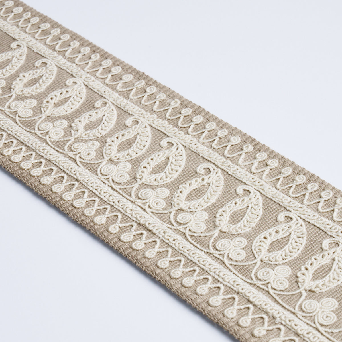 PAISLEY-EMBROIDERED-TAPE-SAND-SCHUMACHER-81231 - Schumacher Trim