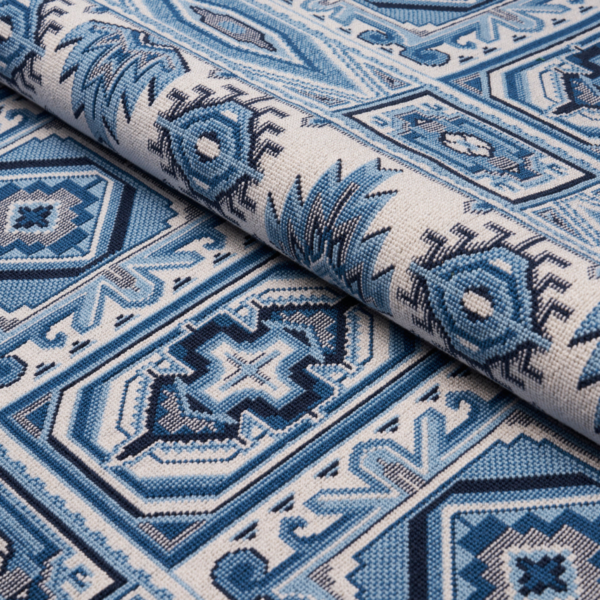 CROWLEY-PINGL-BLUE-SCHUMACHER-81330 - Schumacher Fabric