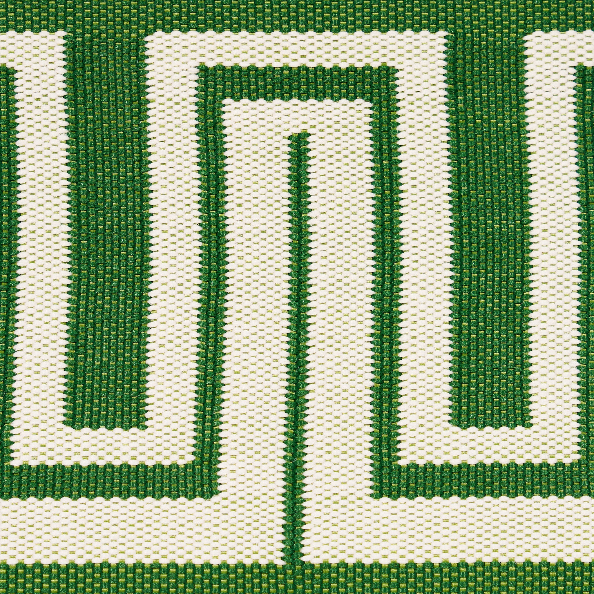 ZEUS-INDOOR-OUTDOOR-TAPE-GREEN-SCHUMACHER-82441 - Schumacher Trim